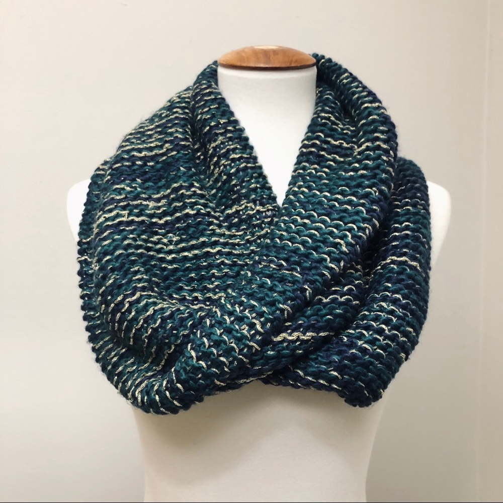 Cozy Infinity Scarf